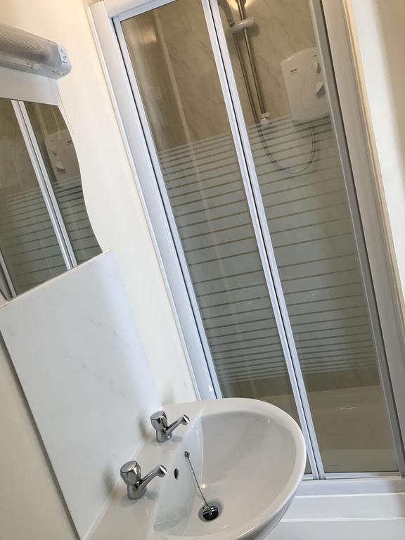 דגלאס Glenfaba Guest House מראה חיצוני תמונה